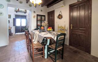 5 Bedroom Stunning Home In Gerena - 6