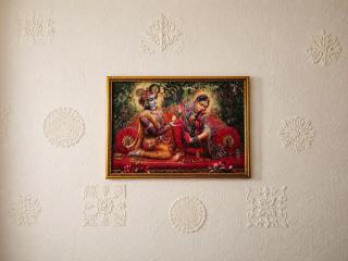 WADHWANI SERVICE APARTMENTS - Heritage Apartment - 4