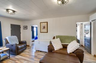 Walk to Shops & Eats! Central Cle Elum Escape - 4