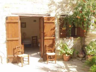 Kleanthis House - Tochni - 1