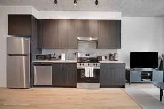 South Loop Rooftop With In & Out Parking 1 - 2