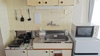 A low-cost room with full facilities! Direct express bus from Fukuoka Airport! - 6