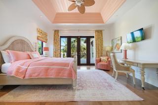 Happy Feet Beachfront House with Pool & Spa - 9