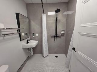 PeachView Studio 103 - 6