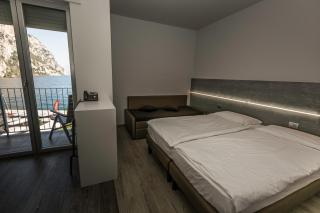 Campione Univela Rooms & Beds - Private Beach - Campione del Garda - 6