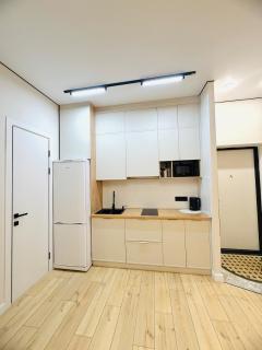 Capital Comfort Apartment - 4