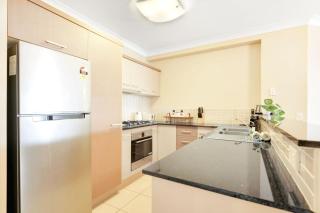 Resort Apartment with 9 Pools & Spa Cairns One - 9