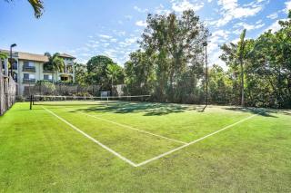 Resort Apartment with 9 Pools & Spa Cairns One - 6
