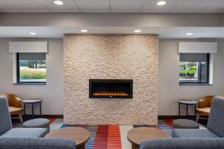 Garner Hotel Wadsworth by IHG - 1