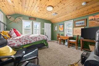 North Fork Ranch Dark Sky Bunkhouse - 1