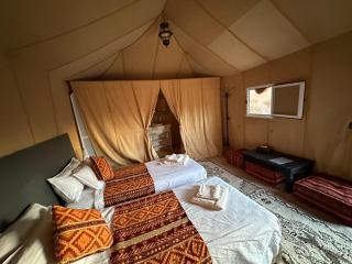 Erg Chbbi Camping Merzouga desert tour - 2