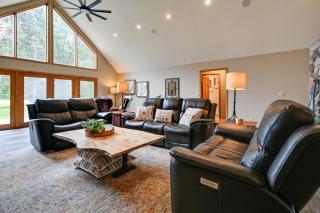 Spacious Lake Arrowhead Home on the Golf Course - 8