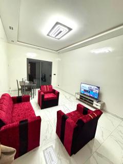 Beautiful 2-bedroom apartment with balcony and Wi-Fi in Dakar - 1