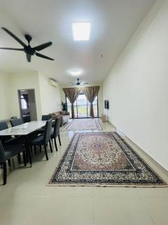 Aisyahmuslim Homestay Putrajaya- Walkin distance to Ayer8 - 8
