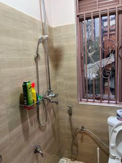 Tee's bnb - 1