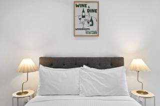 Bright 2-Bed Apartment Near South Melbourne - 1