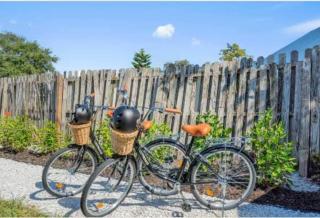 4BR Pinecraft Retreat Near Yoders - 4