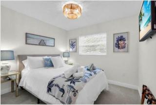 4BR Pinecraft Retreat Near Yoders - 1