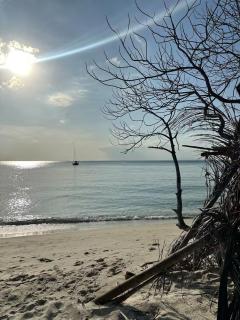 Private Sunset Beachfront Thainee Villa - 2