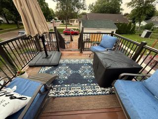 Gorgeous Home in Prime Location - 5