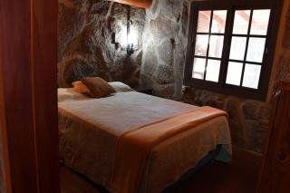 Cabaña de piedra en Villa Alpina MantillodeBosque - 4