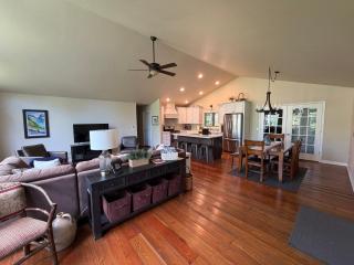 Whitefish Home, 3 BED 2 BATH, Sleeps 7, Hot Tub, AC - Whitefish - 8