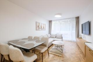 Central Plovdiv 3BR Apartments Free Parking - 1