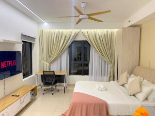 Astrum 5 Min to LRT By Serenity Homes - 5
