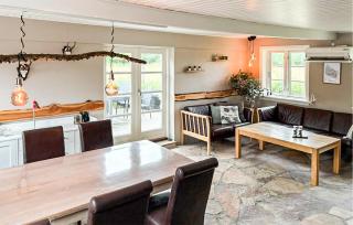 Pet Friendly Home In Svaneke With Wifi - 6
