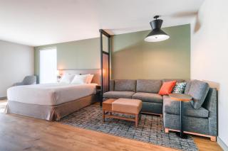 Hyatt Place Sacramento International Airport - 6