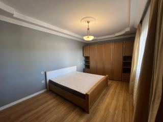 Two-bedroom Apartment in Old Batumi - 4