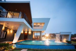 JD Beach Vacay Luxury Beach View Villa - 3