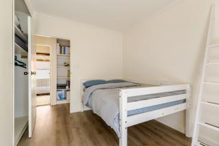 Spacious Unley Home Fast WiFi & Free Parking - 6