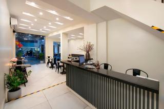 Queen Cafe Hostel - 7