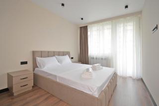 Central Stay Near Republic Square by Domel - 4