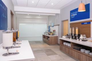 Holiday Inn Express & Suites Monterrey Aeropuerto by IHG - 7