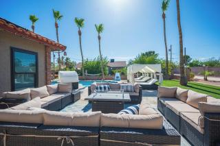 A Slice of Paradise in Sin City - 5