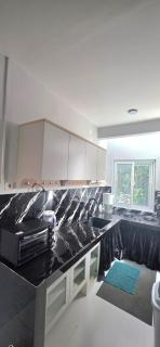 Rumah Tiana Cabin 1 With Balcony - 8