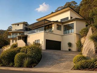Oceanview Oasis - Close to CBD and Airport - 0