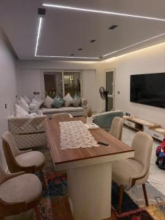 Apartment with a garden on the ground floor, hotel furnishings - 2