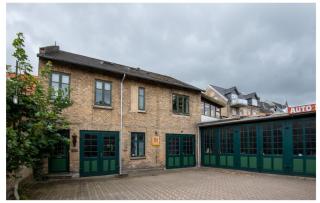 Large cozy, good location, open terrace - 2