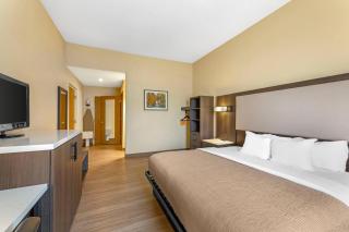 Quality Inn & Suites Bellville - Mansfield - 1