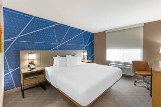 Comfort Inn & Suites Summerset - North Rapid City - 1