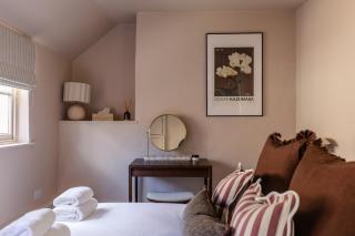 Boutique Bath Apt - 5 Min Roman Baths - 6