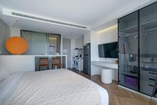 Beachfront Apartment Bang Tao Phuket - 1