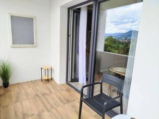 DOM NA GóRCE w Beskidach - apartamenty, pokoje - 6