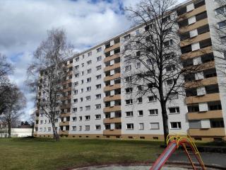 nice flat, 5 min to train, 15 min to city center - 2