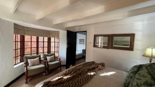 Royal Suite - Critchley Hackle - 6