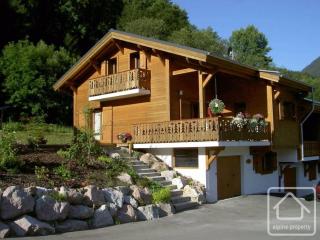 Family Chalet with Hot Tub Sleeps 8 - 0