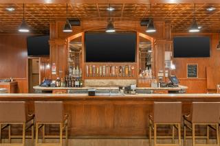 Best Western Plus GranTree Inn - 8